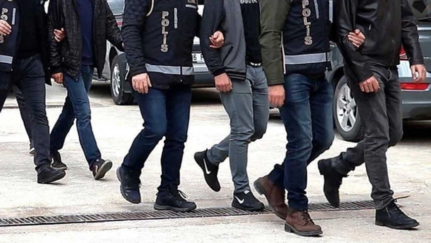 Antalya Büyükşehir Belediyesi'ne operasyon: 17 kişi gözaltında
